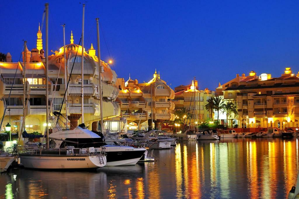 Puerto Marina Apartment Benalmadena Exterior photo